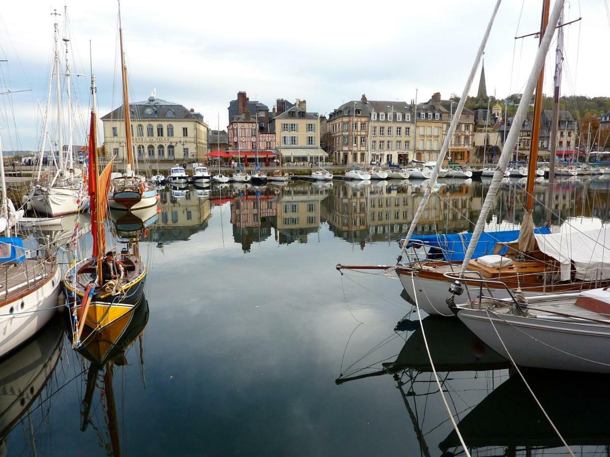 Le Loft De Cathy 1 Lägenhet Honfleur Exteriör bild