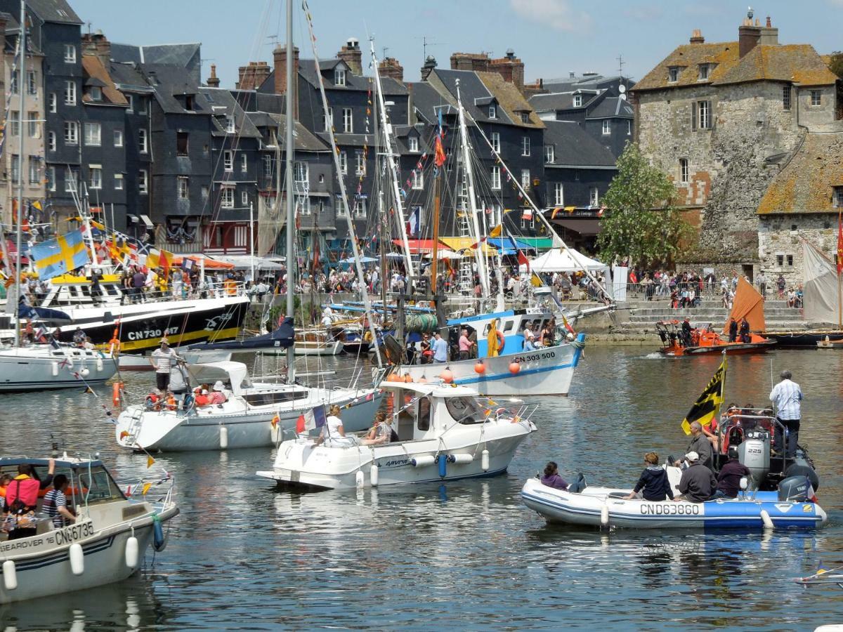 Le Loft De Cathy 1 Lägenhet Honfleur Exteriör bild